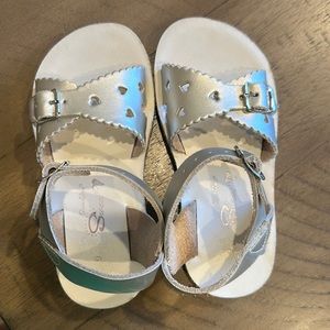 Sweet heart salt water sandals. Size 9.